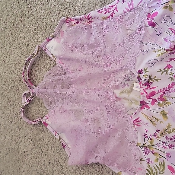 Joyspun Nightie. Small - Picture 4 of 4